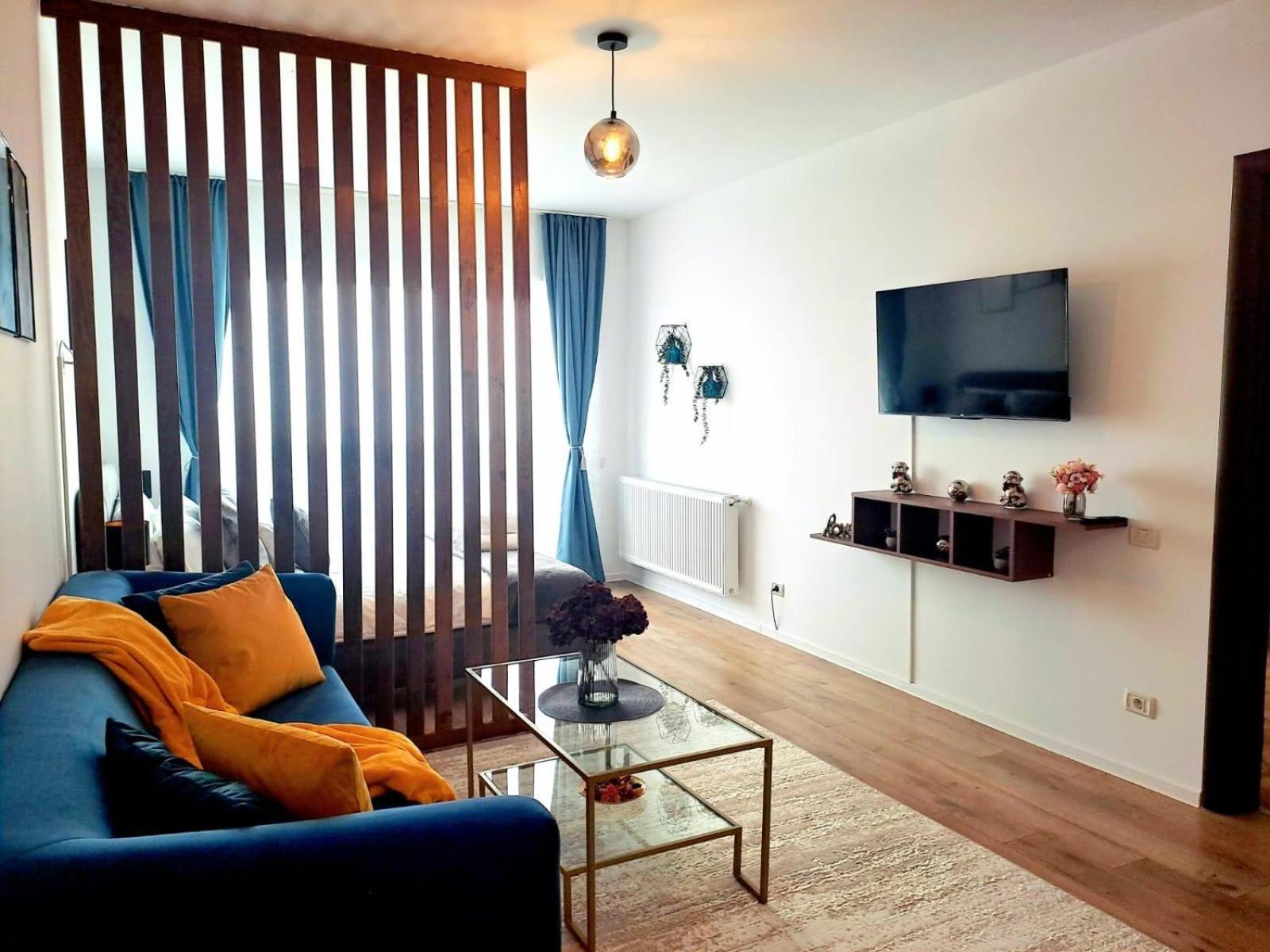 Mountain Breeze Luxury Apartment Ac & Parcare Privata Брашов Экстерьер фото